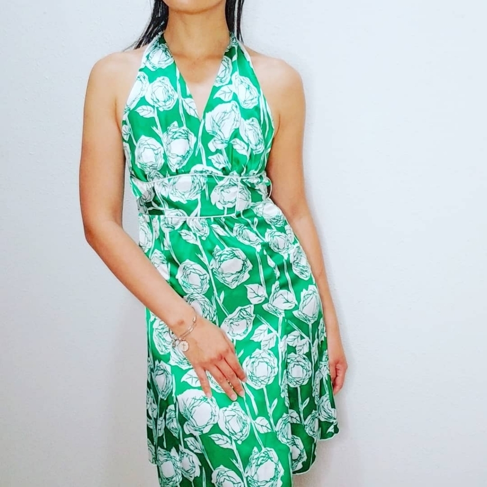 Roses print halter dress